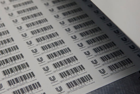 Commission aluminium bar and QR code labels