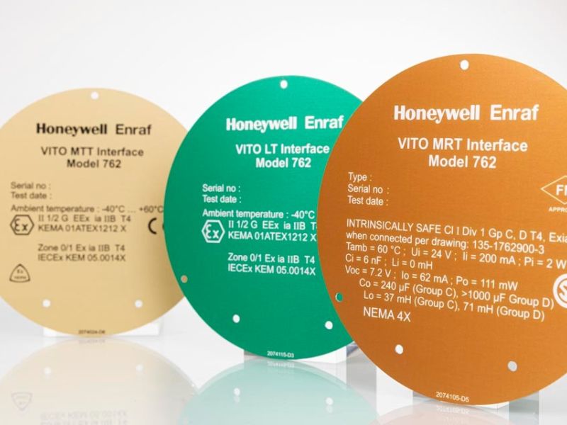 polychromal polychromal